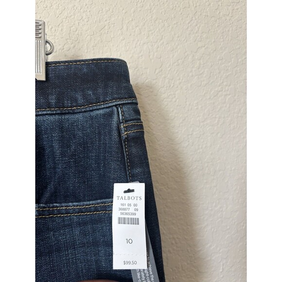 Talbots Women's Size 10 Dark Wash Everyday Relaxed Jeans - NWT - Picture 2 of 6